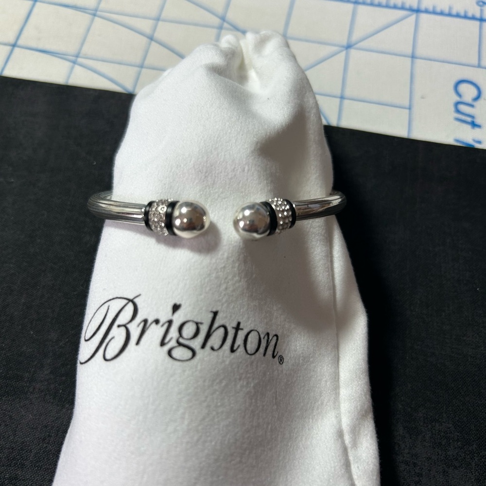 Brighton Meridian Open Hinged Bangle